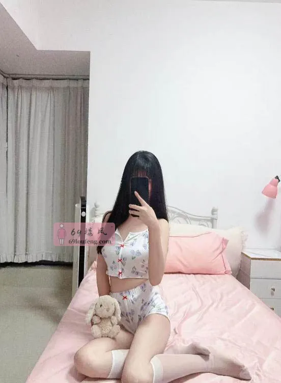 光谷大长腿芳芳 - 湖北-武汉 楼凤实拍第3张