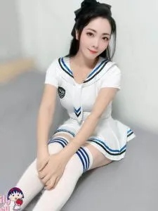 广东 - 深圳高颜值老师上梅林美腿琳达实拍