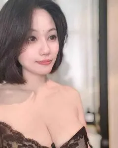 【独家】上海 - 长宁区 老师 长宁大胸面条骚女 内部实拍