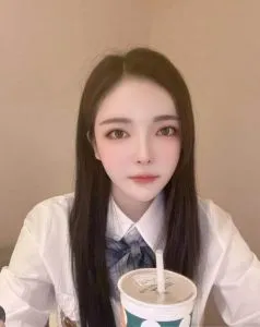 上海 - 静安区 附近最火老师 静安菲菲小美女 照片墙