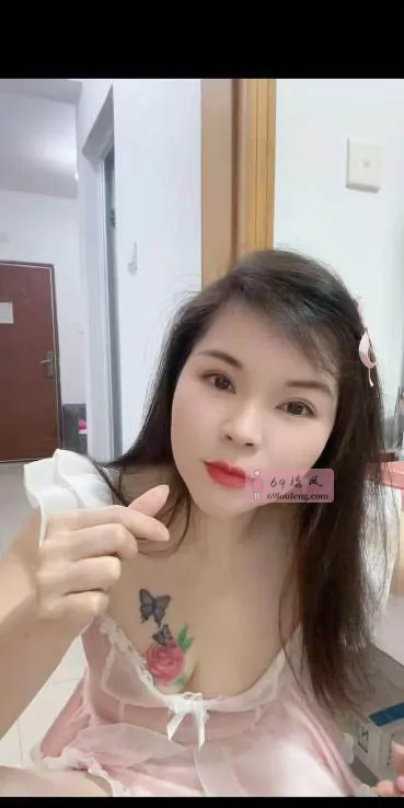 福田区白嫩骚妇 - 广东-深圳 楼凤实拍第3张