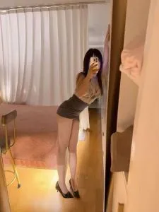 龙华大胸长腿笑笑 广东 - 深圳线下实拍无遮挡