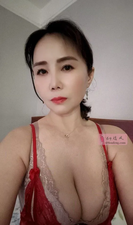 小店炮臀兰兰 - 山西-太原 楼凤实拍第2张