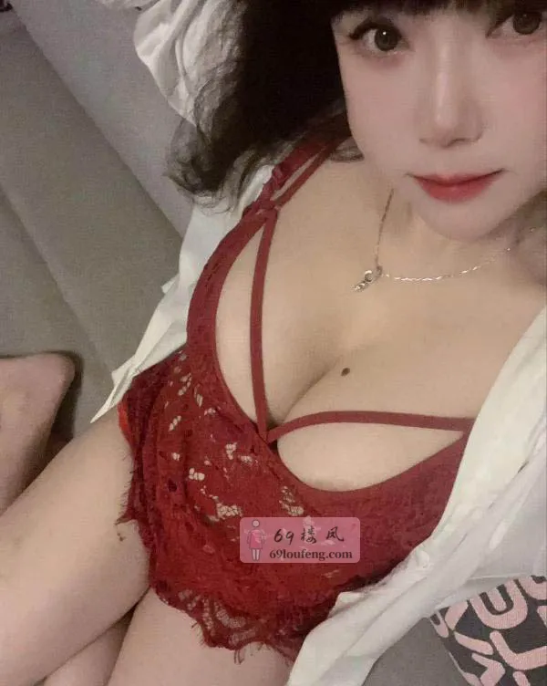 黄泥磅巨乳淫妇 - 重庆-渝北区 楼凤实拍第2张