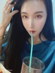 河南 - 郑州 前凸后翘的大长腿御姐 纯天然无科技实景