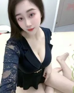 天津的川妹子 天津 - 西青区线下实拍无遮挡