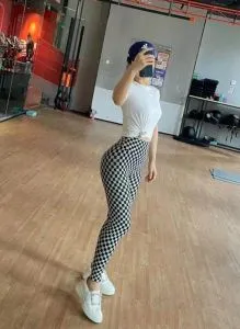 颜值幼师身材一流 山西 - 太原线下实拍无遮挡