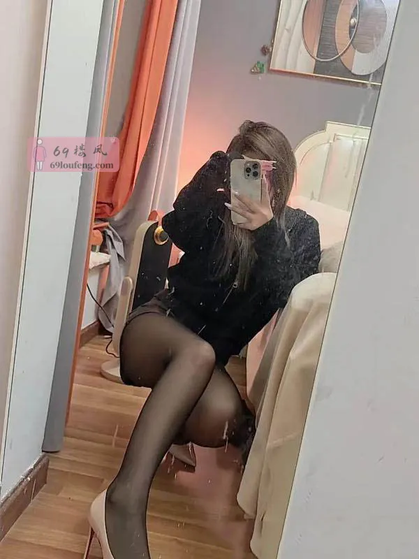 性感小骚女 - 四川-成都 楼凤实拍第1张