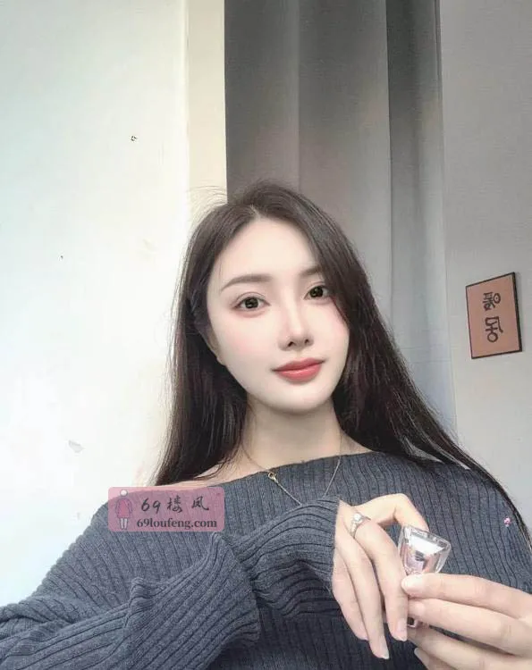 普陀制服御姐 - 上海-普陀区 楼凤实拍第3张