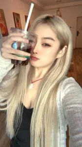 大胸一一 在线预约参考图 - 四川 - 成都站街快餐