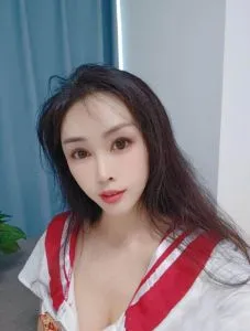 上城御姐糖琳 真实工作室环境 (地点：浙江 - 杭州)