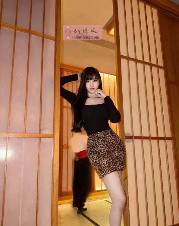 长腿美女姐姐 - 浙江-杭州 楼凤实拍第2张