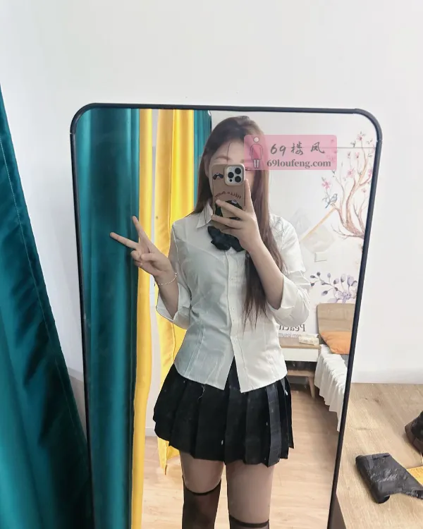 大胸配合小妹妹 - 江苏-南京 楼凤实拍第3张