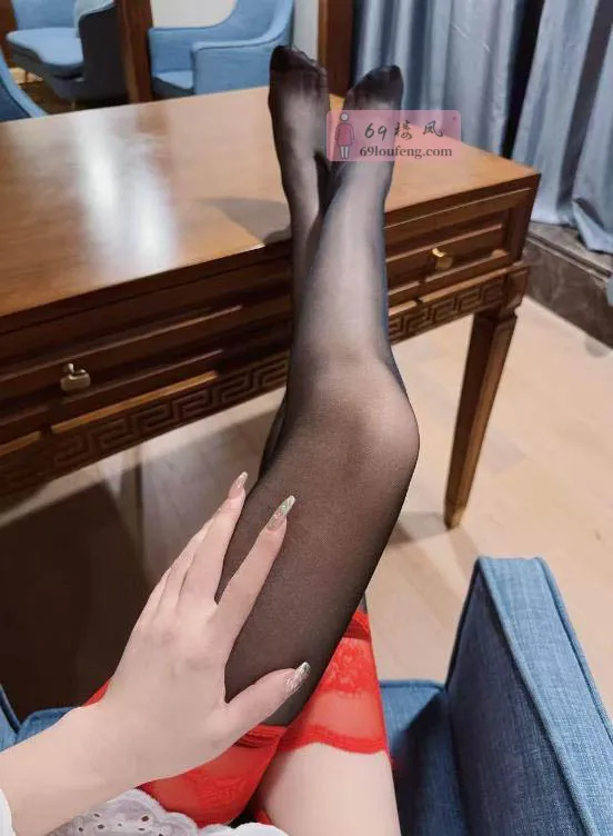 相城大长腿青青 - 江苏-苏州 楼凤实拍第4张