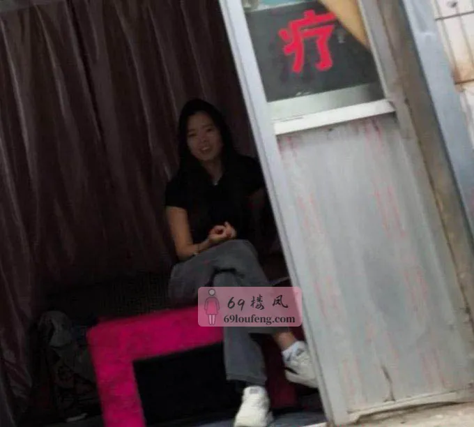 三官庙扫街 - 陕西-西安 楼凤实拍第4张