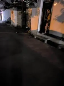 临平区城中村 浙江-杭州 发廊按摩拍图