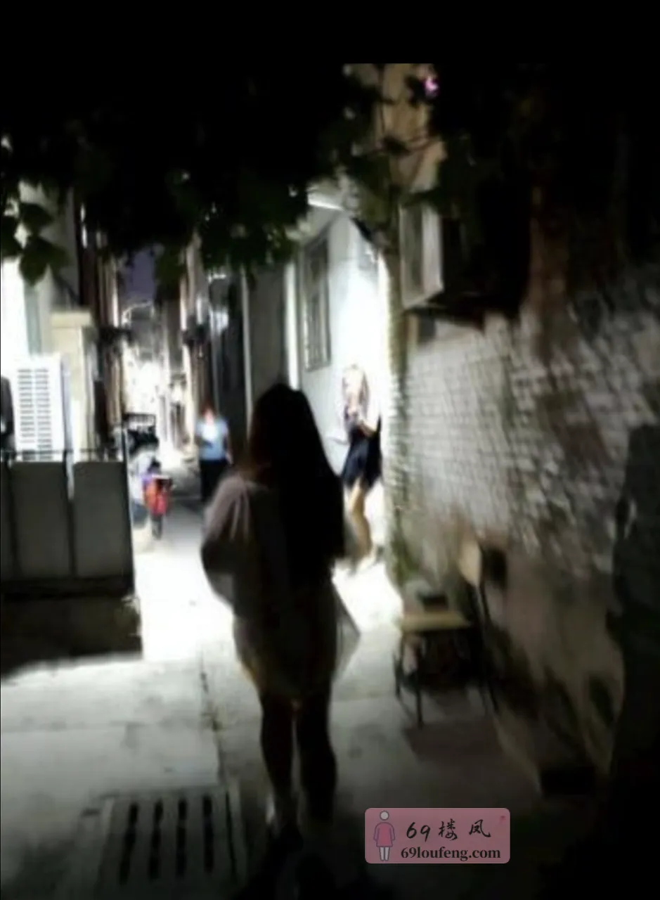 朝阳区站街 - 北京-朝阳区 楼凤实拍第1张