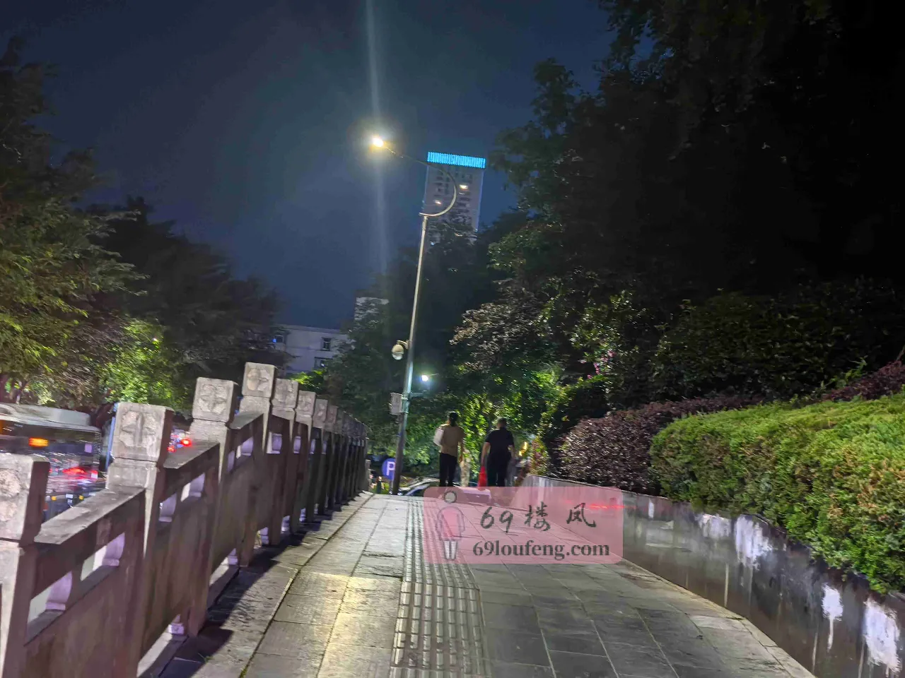 万寿桥老城区扫街 - 湖北-宜昌 楼凤实拍第3张