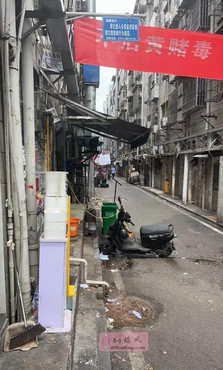 岳麓区玉兰路 - 湖南-长沙 楼凤实拍第1张