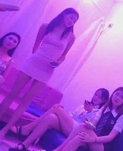 江苏-镇江 扫街之丹阳浴室 站街女实拍图