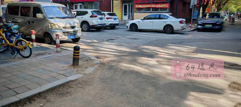 少年宫附近小粉灯 - 辽宁-沈阳 楼凤实拍第3张