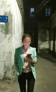 云南-玉溪 好地方 站街女实拍图