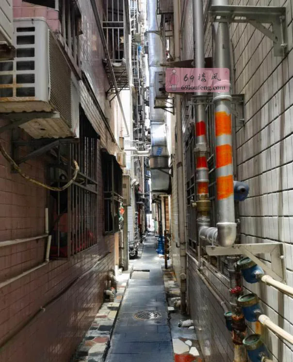 罗湖站街200 - 广东-深圳 楼凤实拍第1张