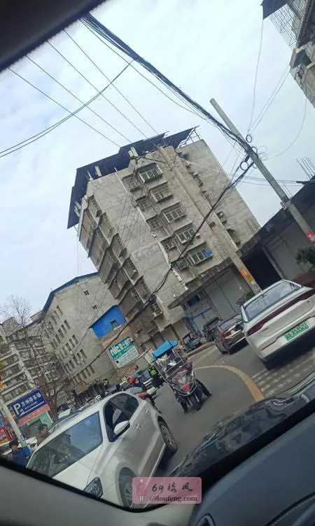 成都温江站街 - 四川-成都 楼凤实拍第1张