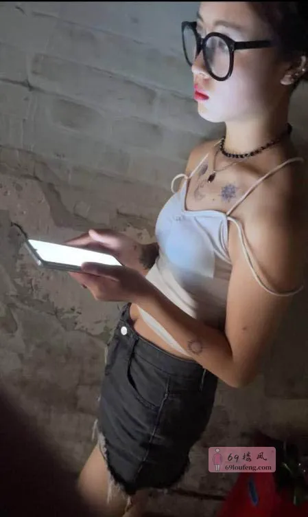 站街女 - 重庆-江北区 楼凤实拍第1张