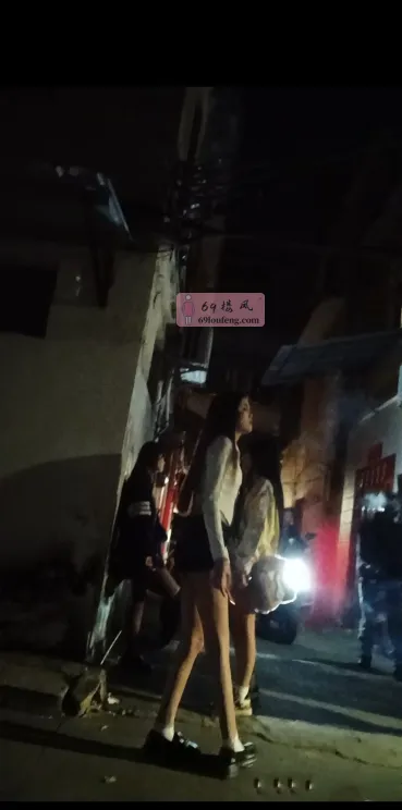 惠州小巷子站街女 - 广东-惠州 楼凤实拍第1张