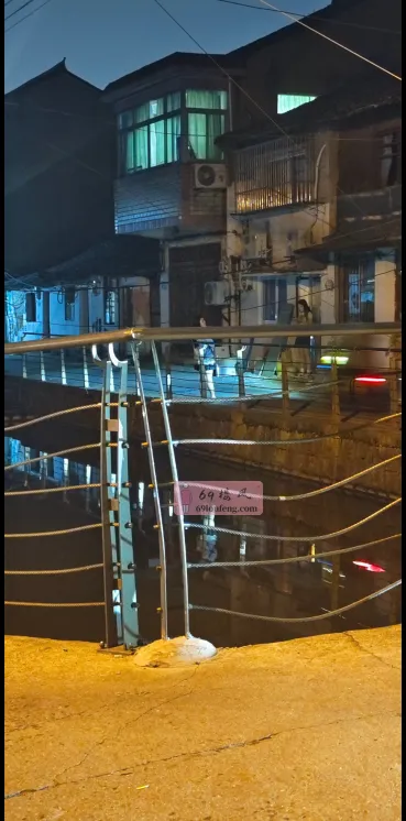 河边的站街女 - 浙江-宁波 楼凤实拍第1张