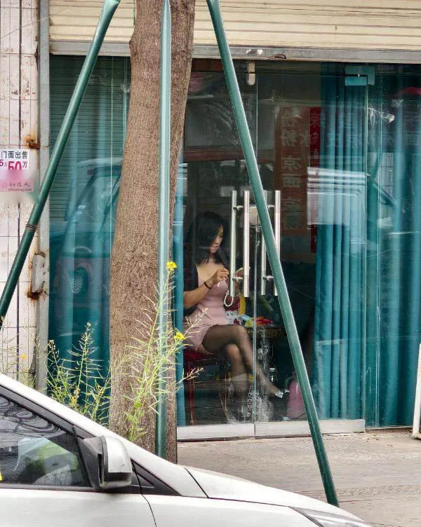 成都武侯小店 - 四川-成都 楼凤实拍第3张