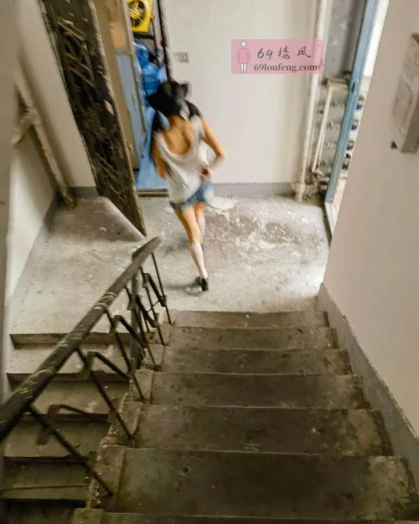 重庆南岸扫街 - 重庆-南岸区 楼凤实拍第1张