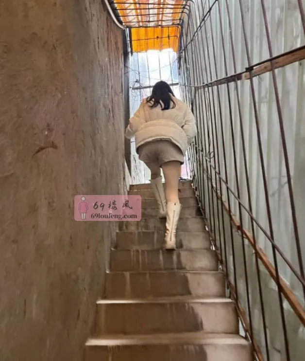 苏州扫街系列3 - 江苏-苏州 楼凤实拍第1张