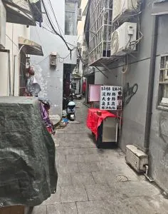 开福区堤下街 湖南-长沙 快餐按摩店现场实拍