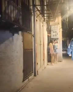 夜探一条街 - 广西-南宁 巷子里爱情故事实拍