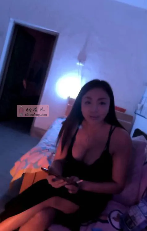 路边店小少妇 - 辽宁-鞍山 楼凤实拍第1张