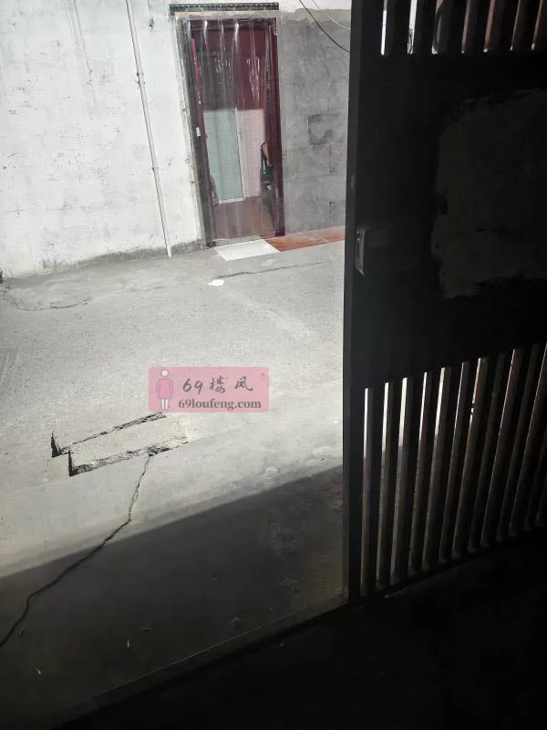 无锡硕放扫街 - 江苏-无锡 楼凤实拍第2张