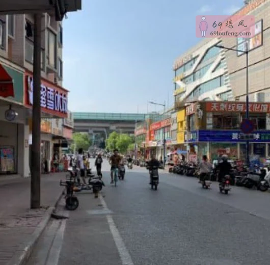 广州白云永泰城中村现在来了二个新人 - 广东-广州 楼凤实拍第1张