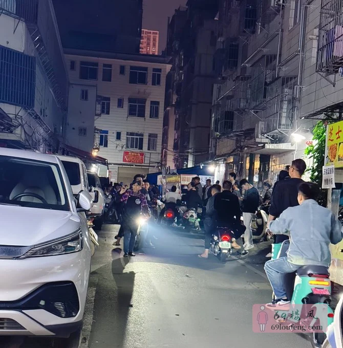 近期每到夜幕降临的时候 - 广西-南宁 楼凤实拍第2张