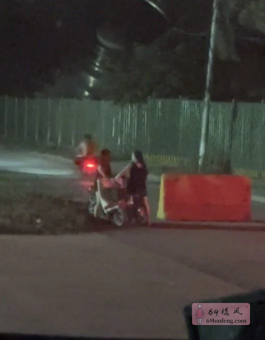 郑州恵济桥北边的土路 - 河南-濮阳 楼凤实拍第1张