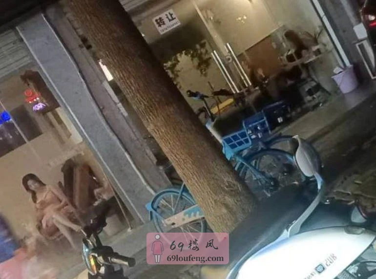 荣华街店里白嫩的小嫂子 - 湖北-武汉 楼凤实拍第1张