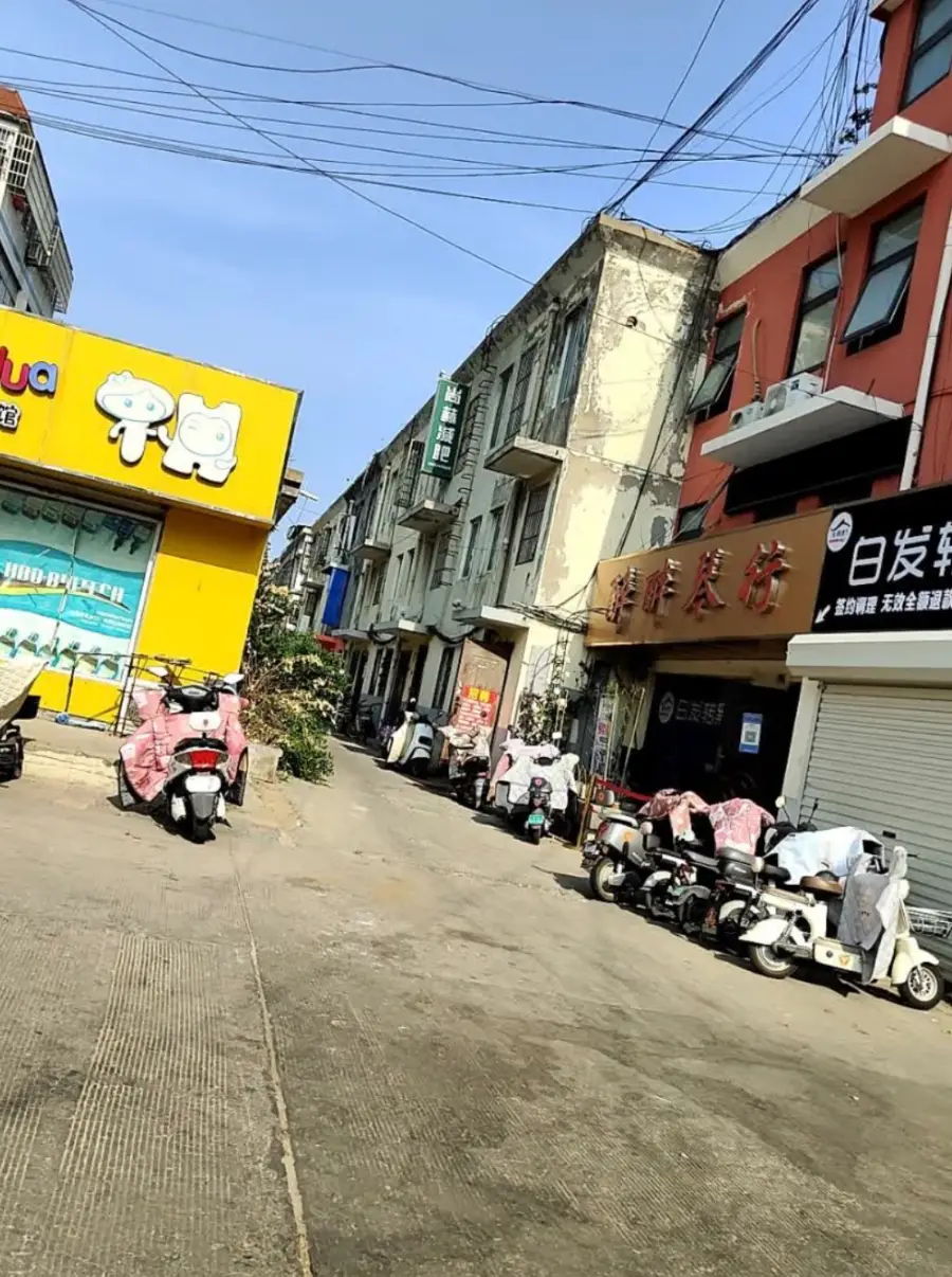 赣榆深港小房间站街 江苏-连云港 快餐按摩店现场实拍