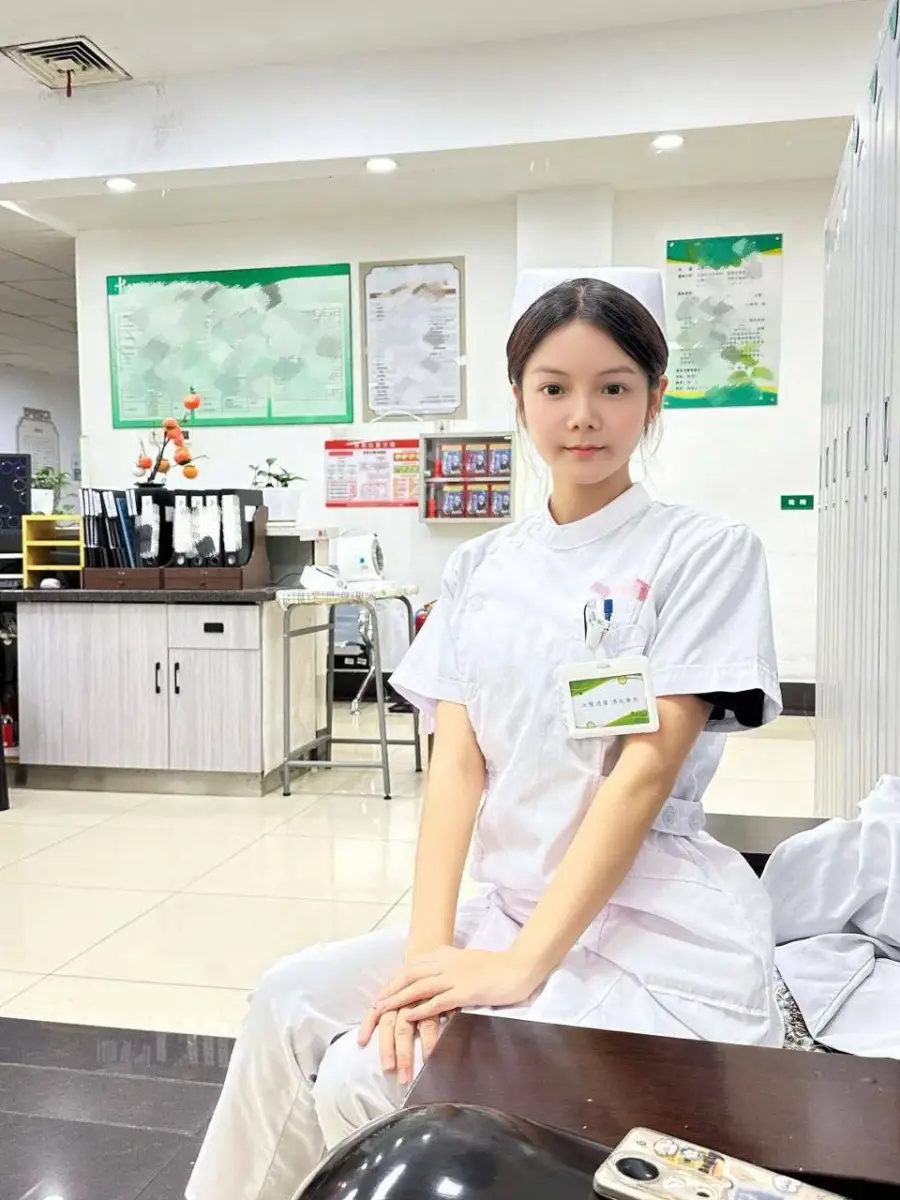 浙江 - 杭州 宅男福利推荐:杭州兼职女护士 实景