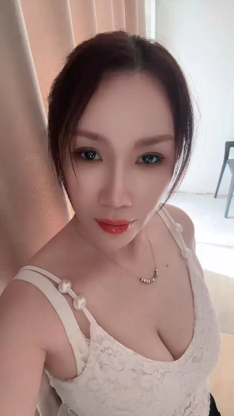 东北长腿美人少妇 - 江苏-苏州 楼凤实拍第3张