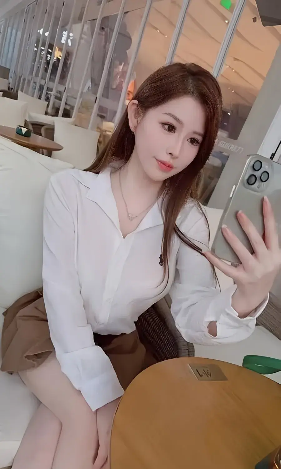 虹口36F巨乳御姐 - 上海-虹口区 楼凤实拍第3张