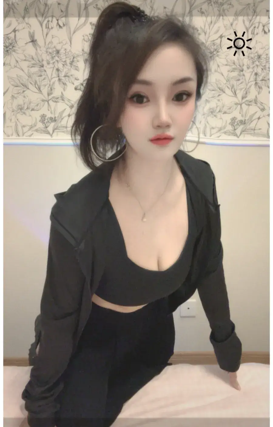 【实拍】四川 - 成都 成都十里店喷水少妇 个人展示图