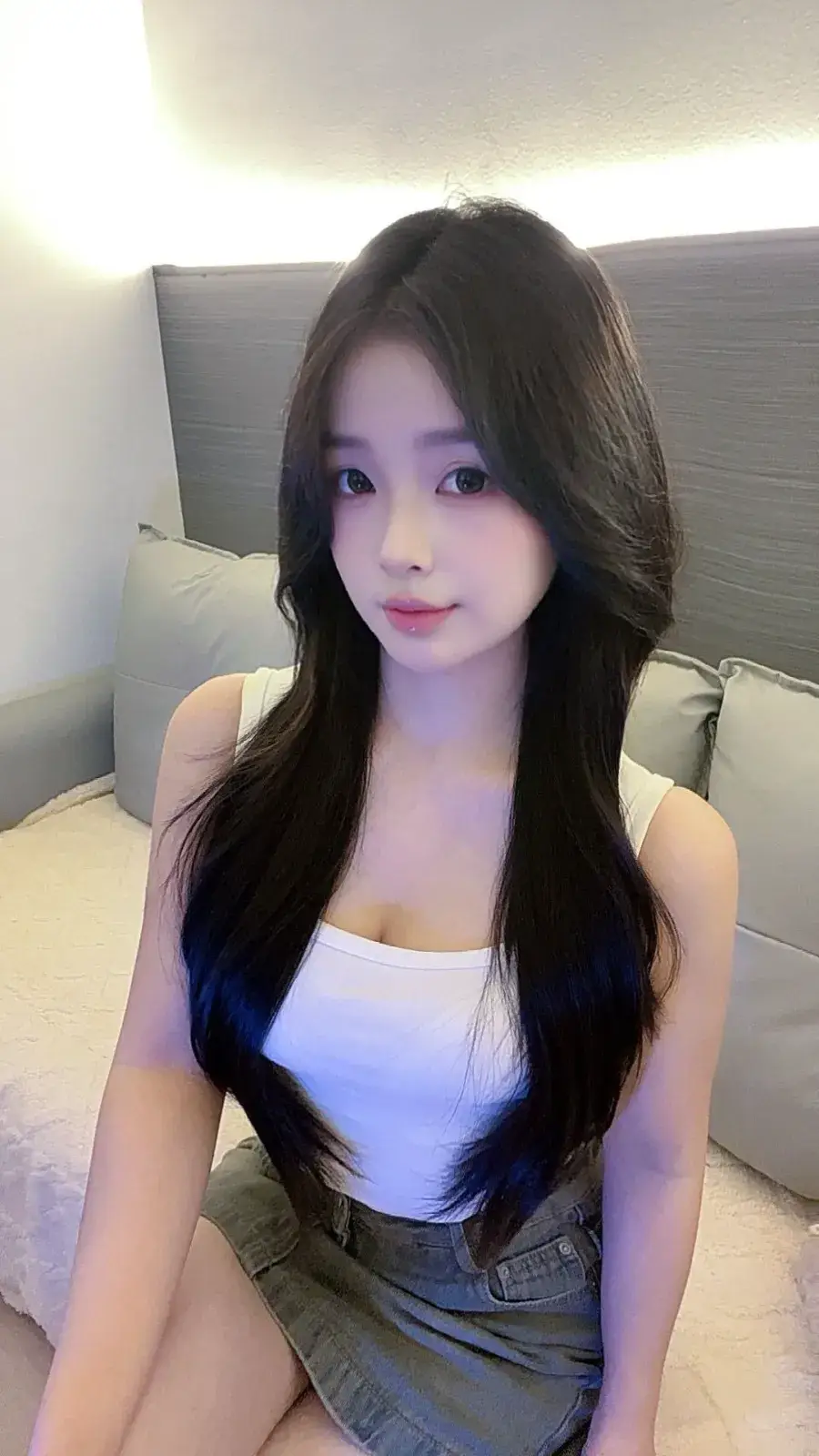 上海 - 闵行区高颜值老师刚兼职小姑娘纯欲甜实拍