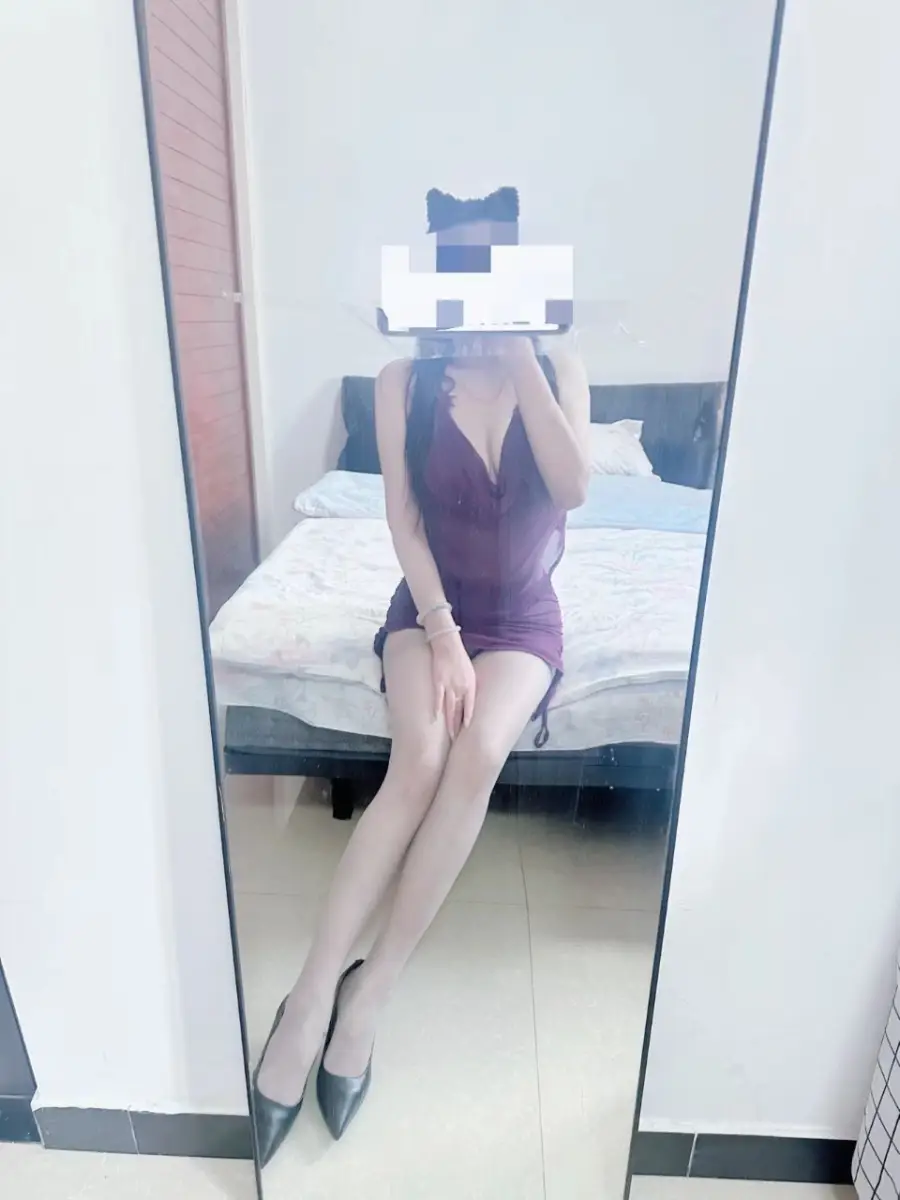 徐东宝藏小姐姐 - 湖北-武汉 楼凤实拍第3张