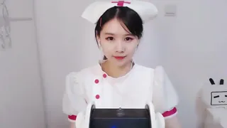 查看 #ASMR【蘑菇助眠】太舒服了~温柔采耳和耳边的心跳声 的详细介绍与播放